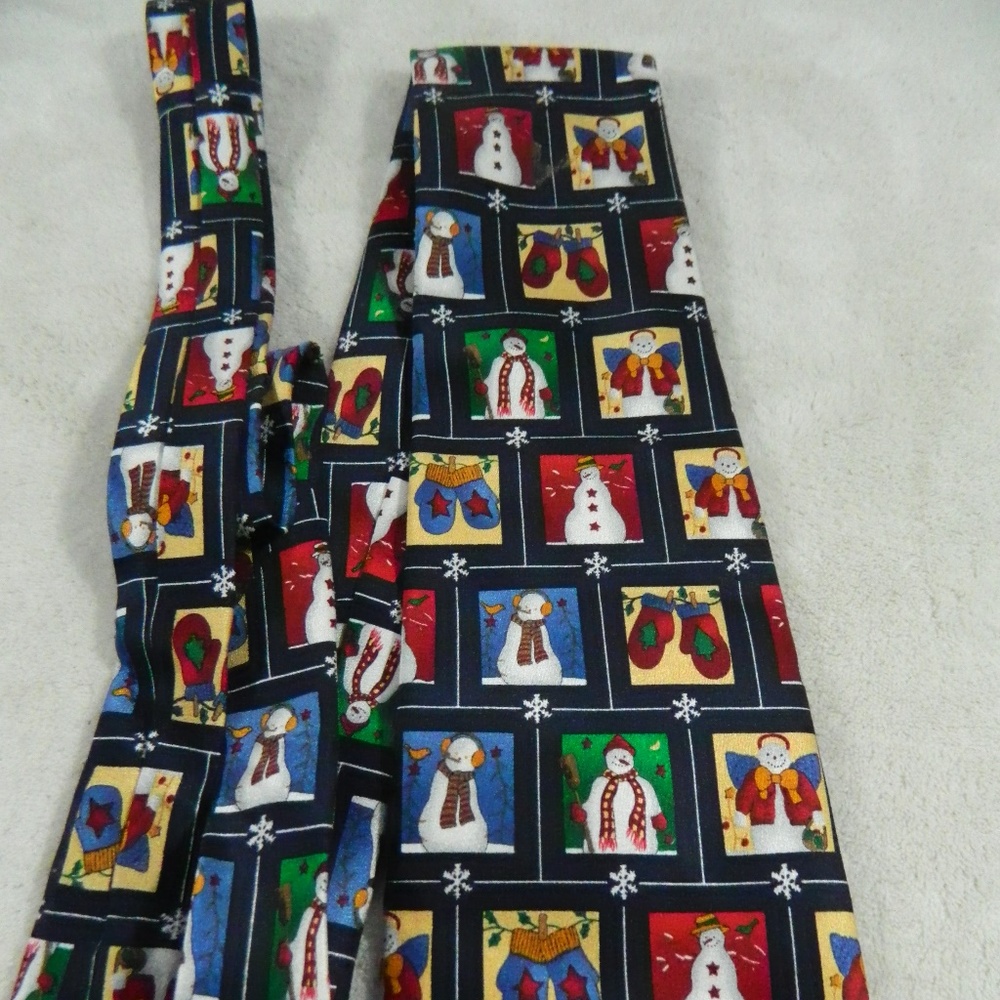 Keith Daniels Squares Snowmen Mittens Scarves TIE