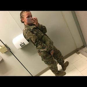 Meet your Posher, Destini