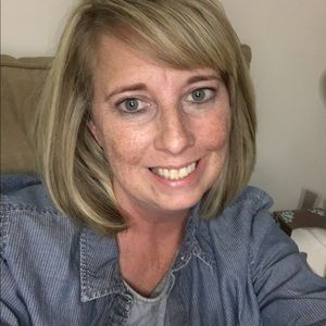 Meet your Posher, Becky