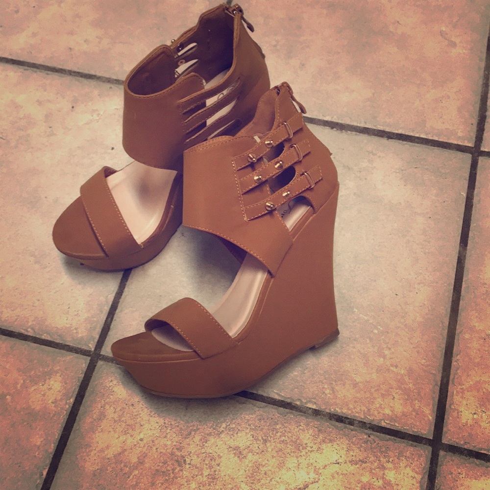 Women Wedge Shoe
