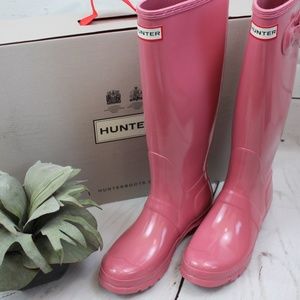 HUNTER RAIN BOOTS