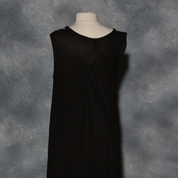 India Boutique - Picture 2 of 2