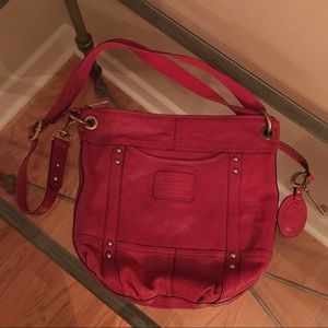 Red Fossil purse - like new!