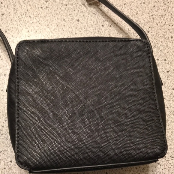 👜NEW Catherine Malandrino Black crossbody bag - Picture 5 of 9