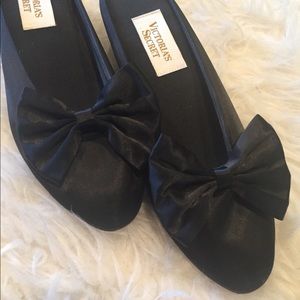 Victoria’s Secret flats slippers sexy lounge wear