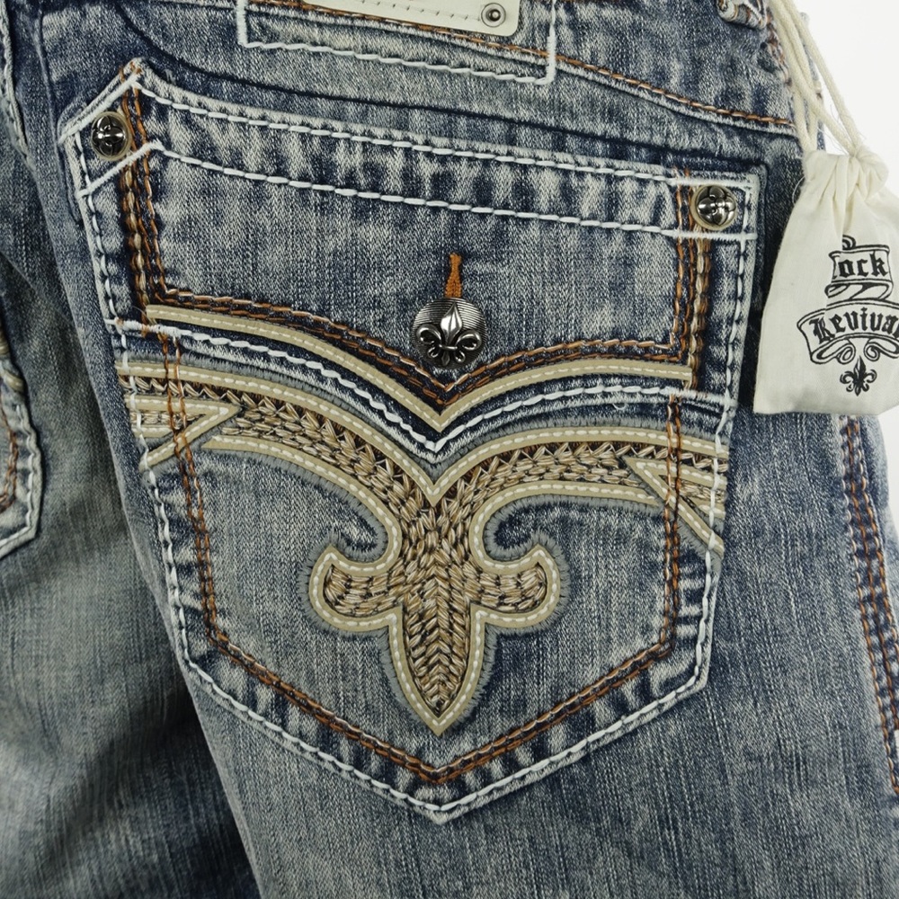 NWT " Feeney" Rock Revival Jeans
