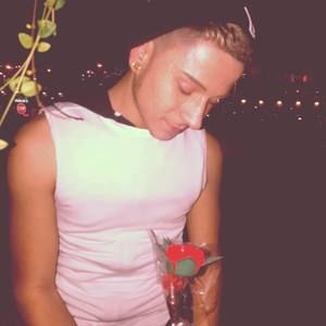 Meet your Posher, Adam