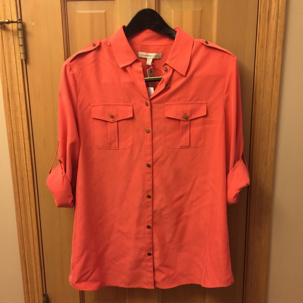 Banana Republic Button Up Shirt