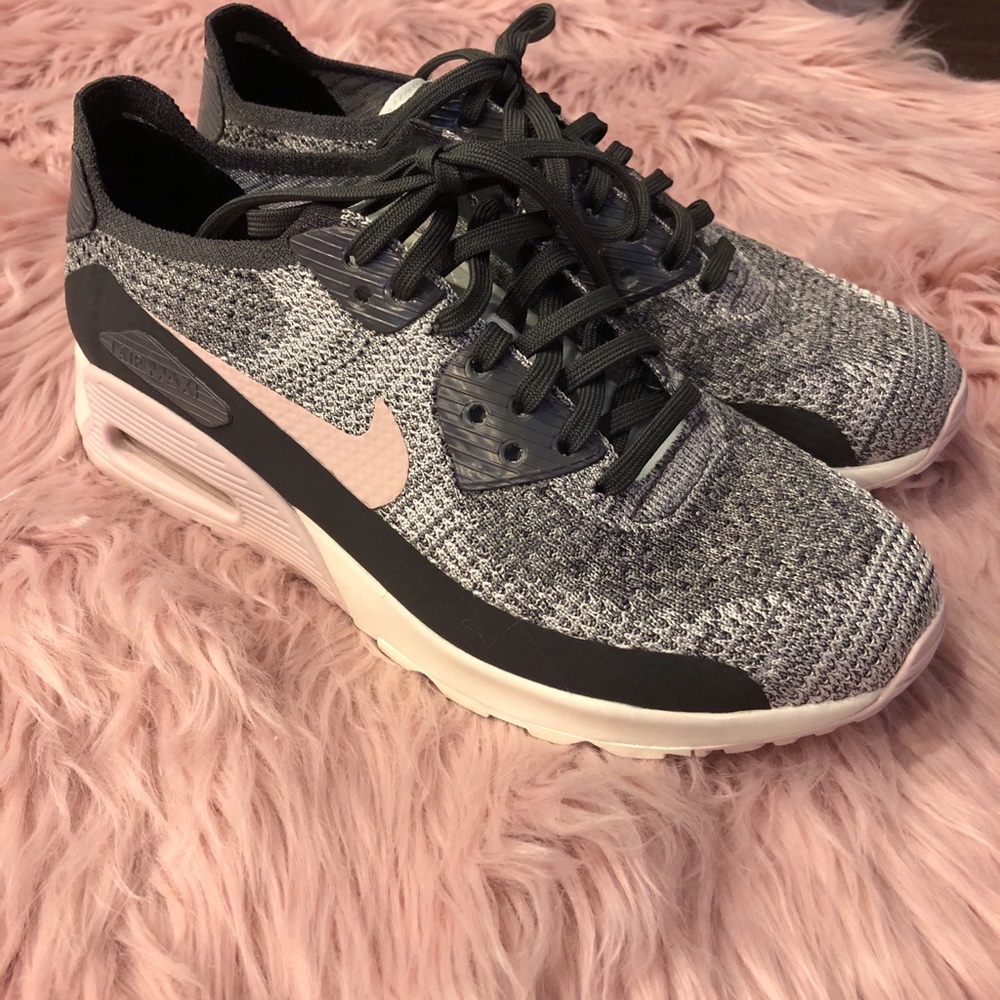 Nike Air Max 90 Ultra 2.0 Flyknit