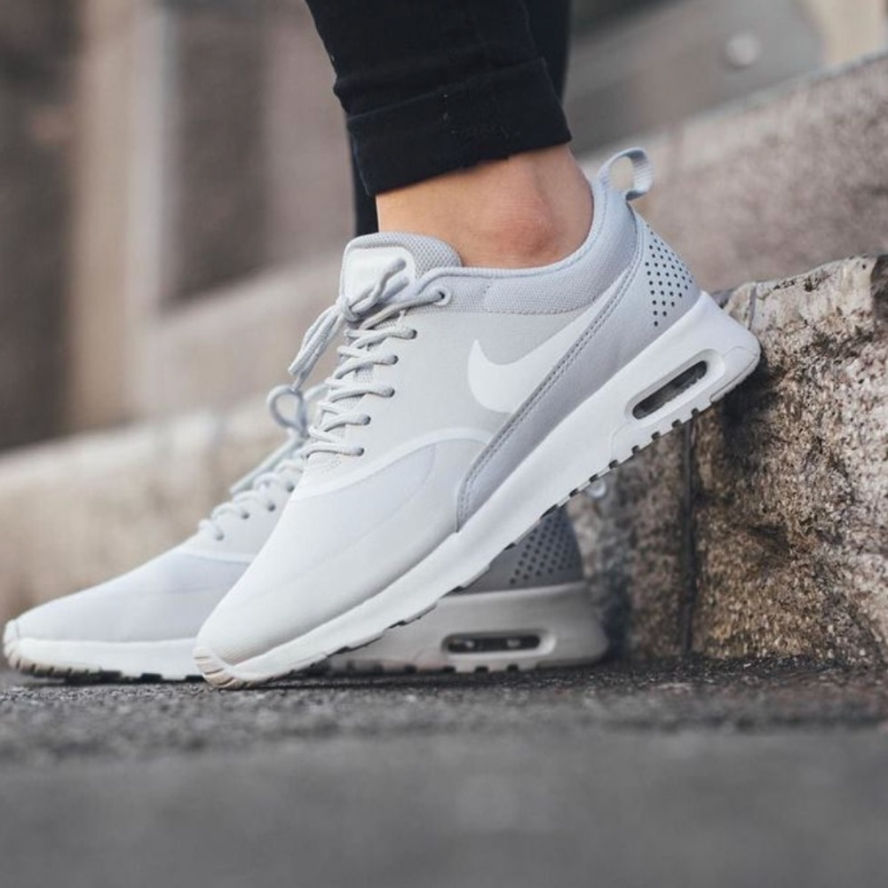 Grey Nike Theas