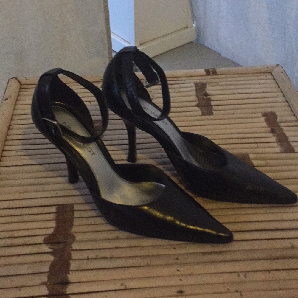 Nine West high heel shoes.