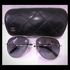 Gorgeous Chanel Aviators
