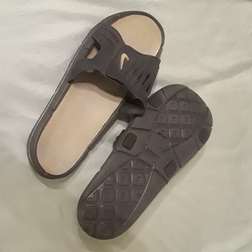 Nike sandals