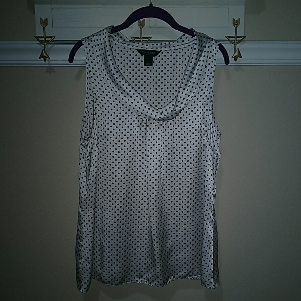 **Last chance WHBM sleeveless top