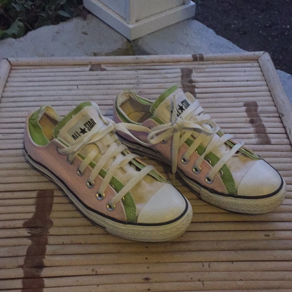 Tennis Shoes