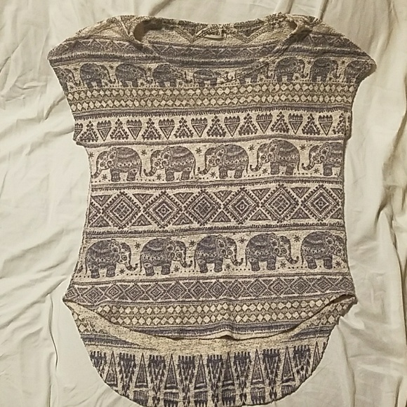 Hi-lo Tshirt with Elephant Print - Picture 1 of 3