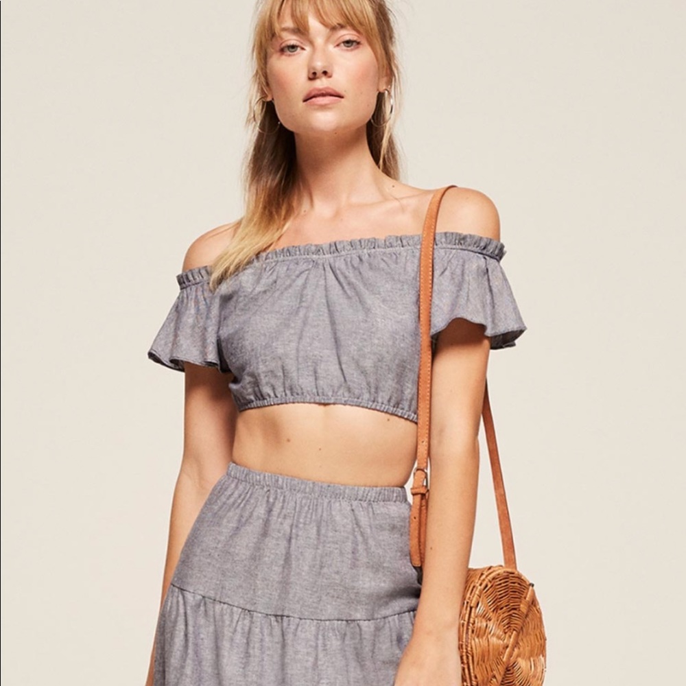 Reformation Bronte Linen Off the Shoulder Crop Top