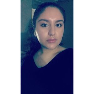 Meet your Posher, Cynthia