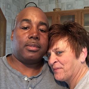 Meet your Posher, Keisti