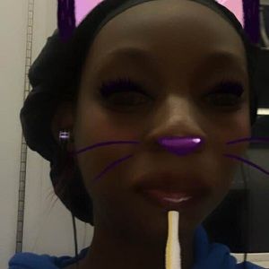 Meet your Posher, Latoya