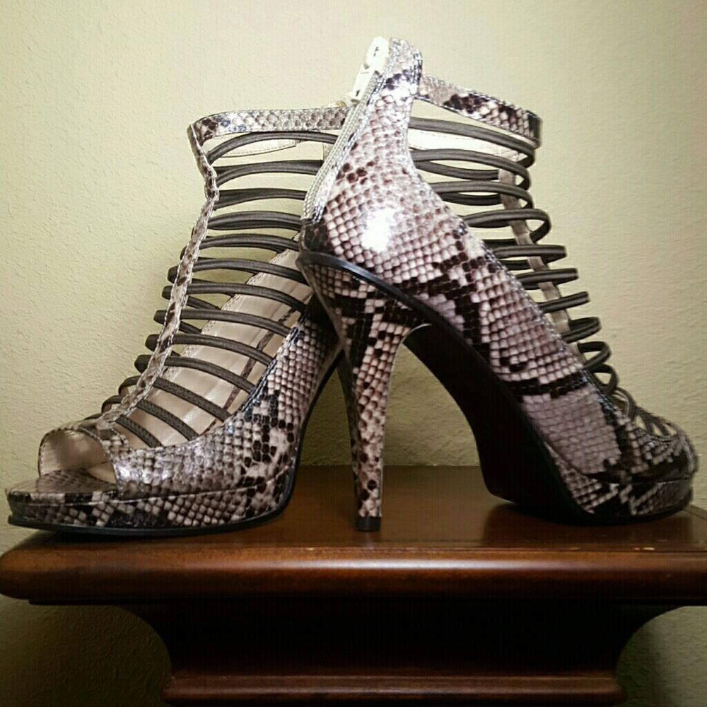 Nine West 7M