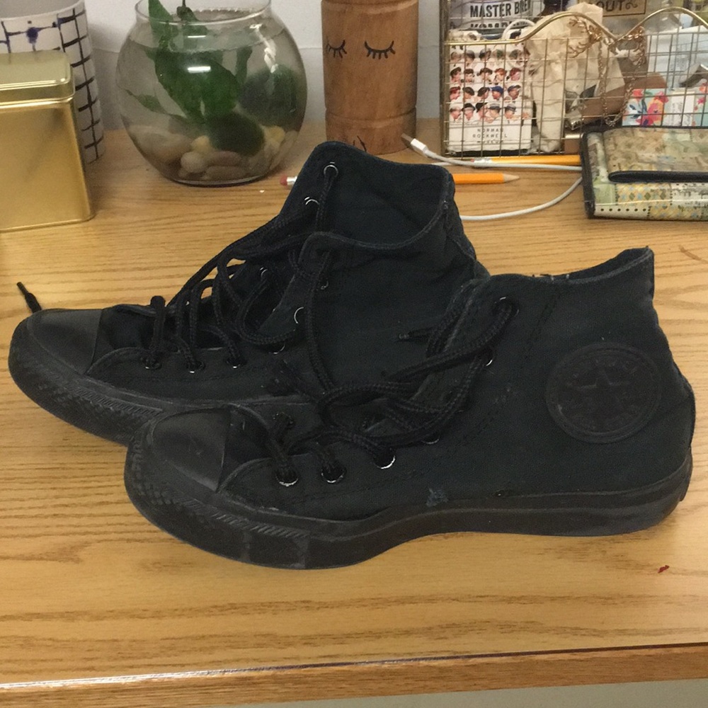 all black converse