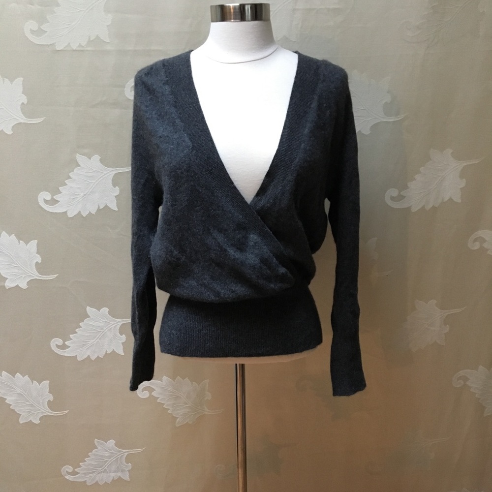 Lusso Grey Cashmere Sweater