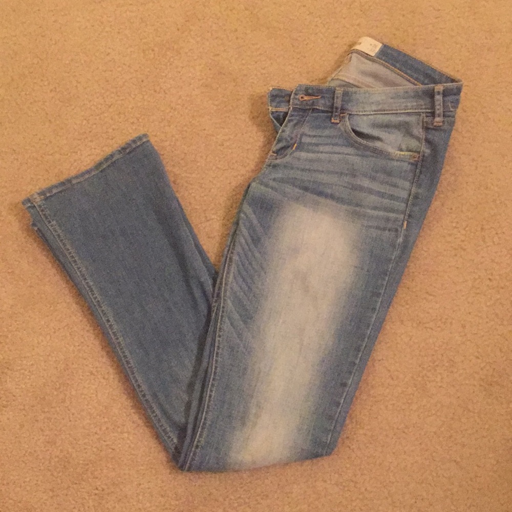 Hollister barely boot stretchy jeans
