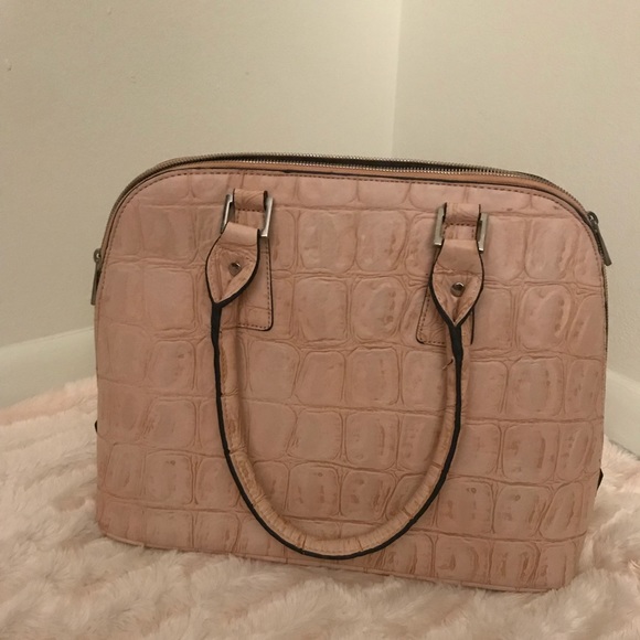 ✨Host Pick✨ D’Orcia Pink Studded Satchel - Picture 4 of 4