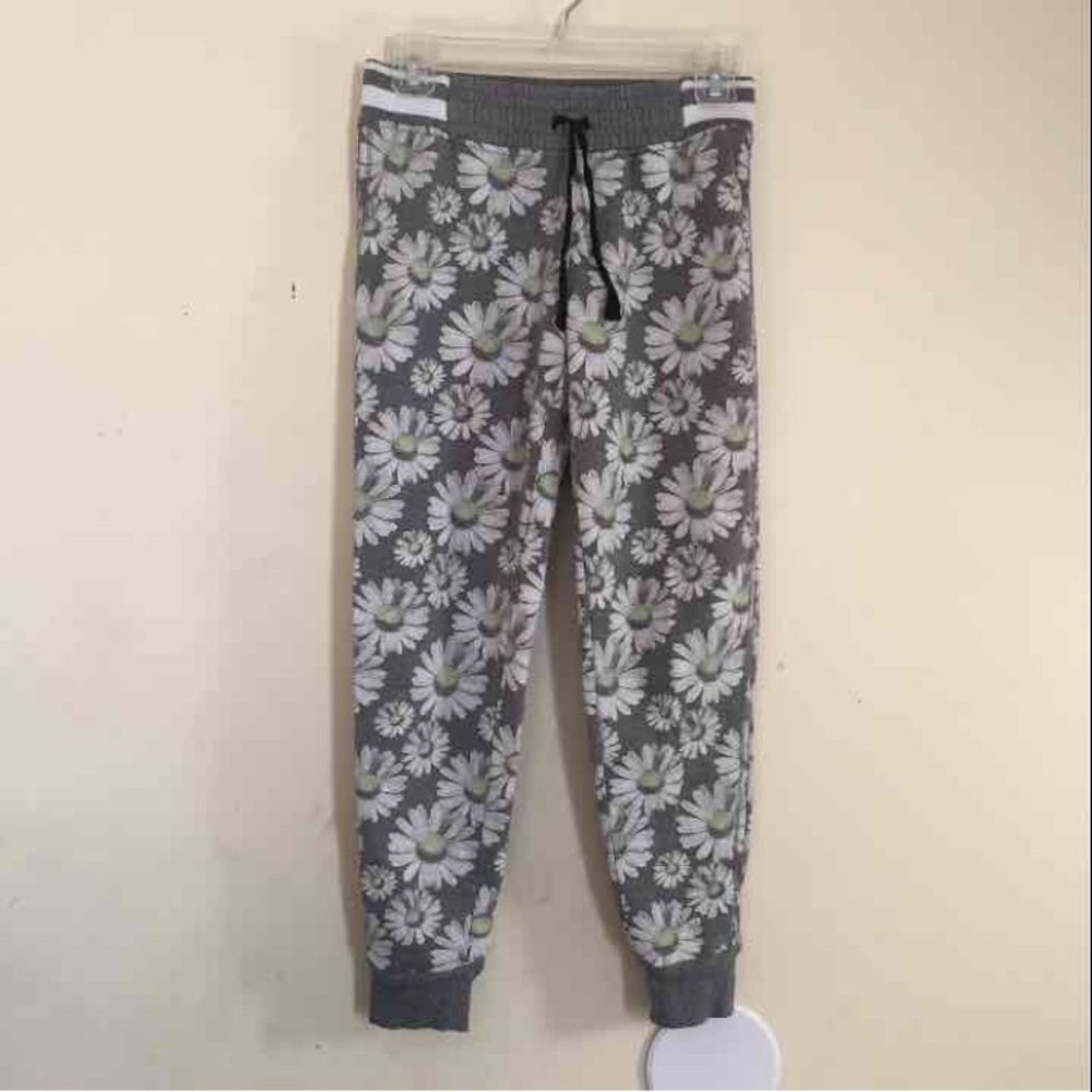 Girl joggers