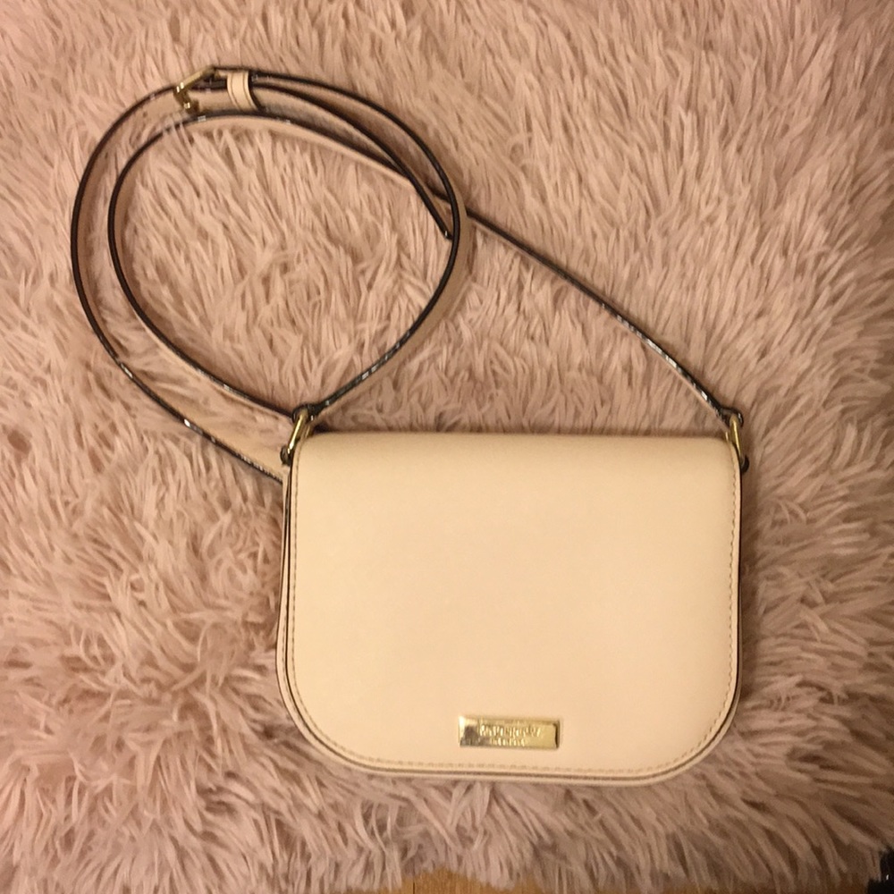 Kate Spade Carsen Laurel Way Crossbody