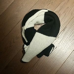 Michael Kors Infinity Scarf