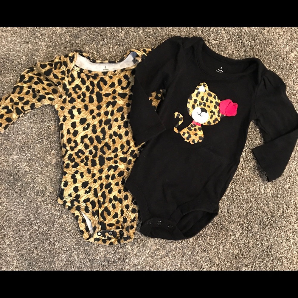 Carter's onesie (black available only)