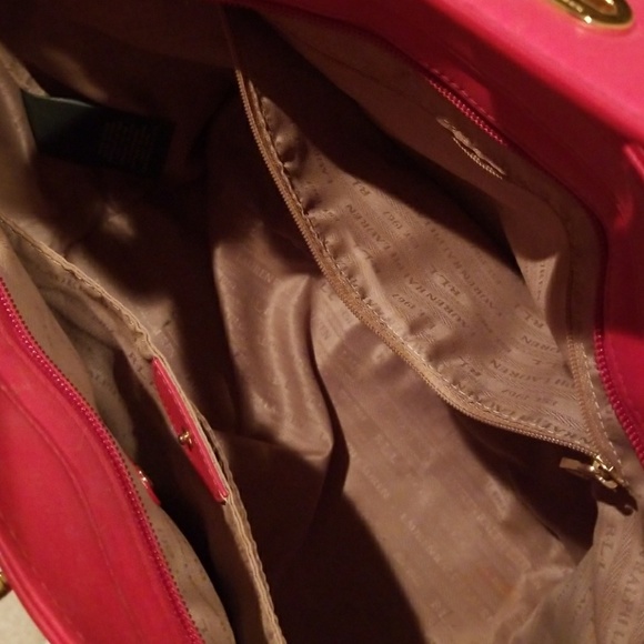 Ralph Lauren Leather Tote Bag. - Picture 4 of 4