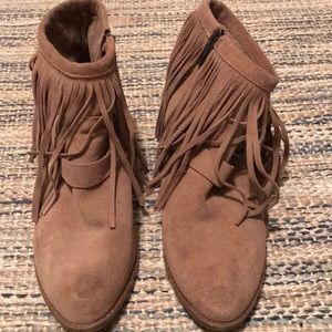 BCBGeneration fringe ankle booties, size 9