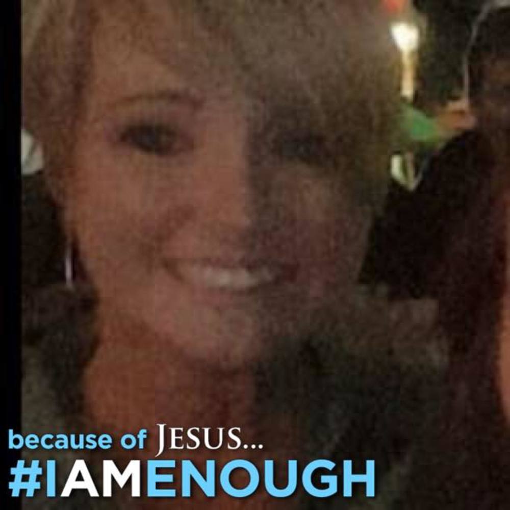 Meet your Posher, Crystal