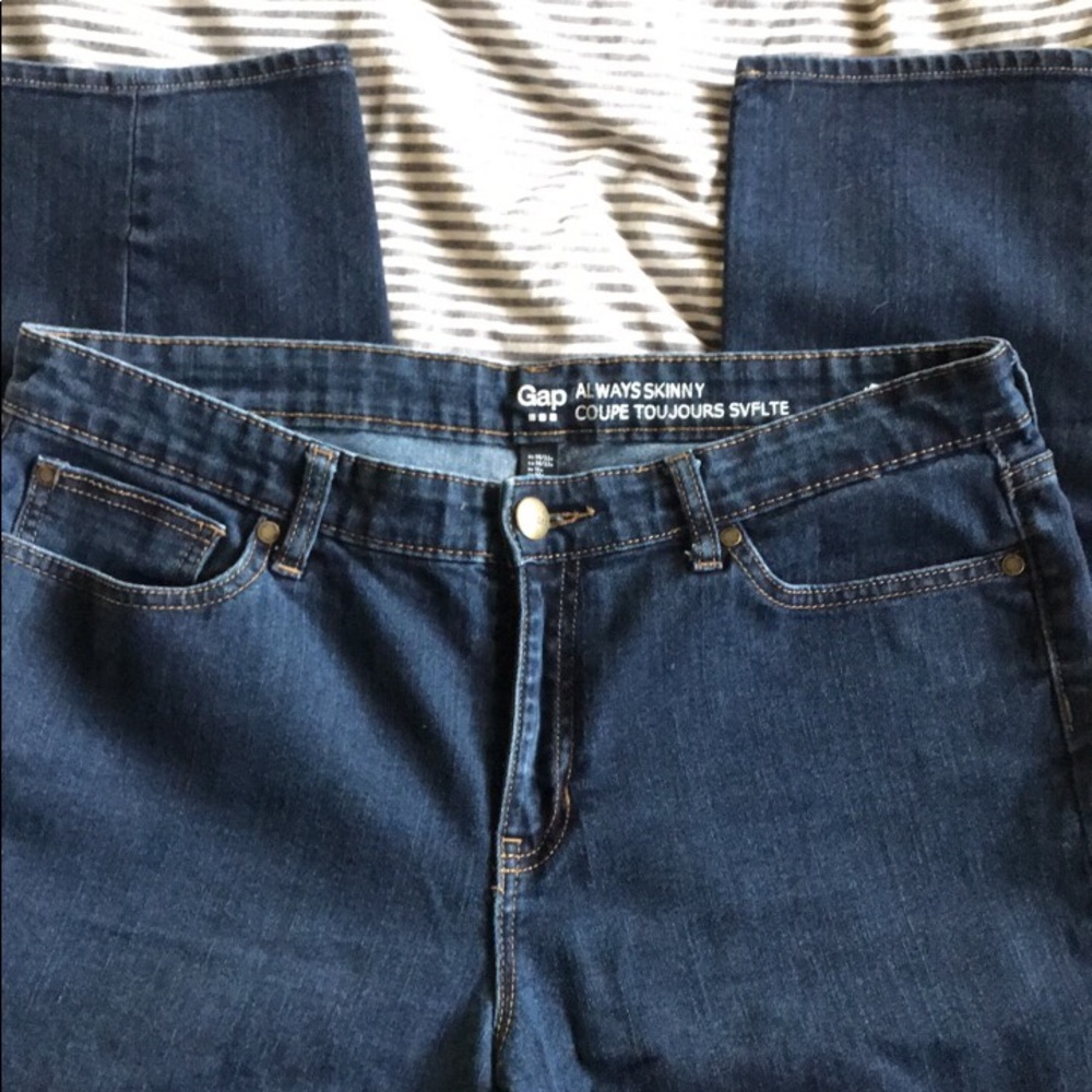 Gap skinny jeans. Size 14. EUC.