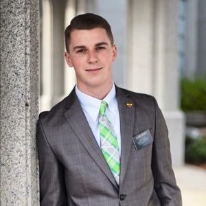 Meet your Posher, Scott