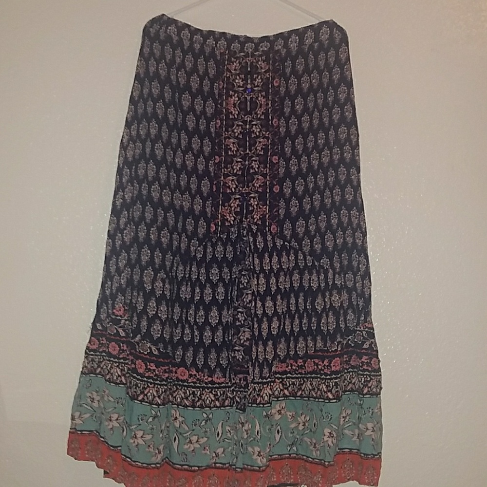 Patterned skirt