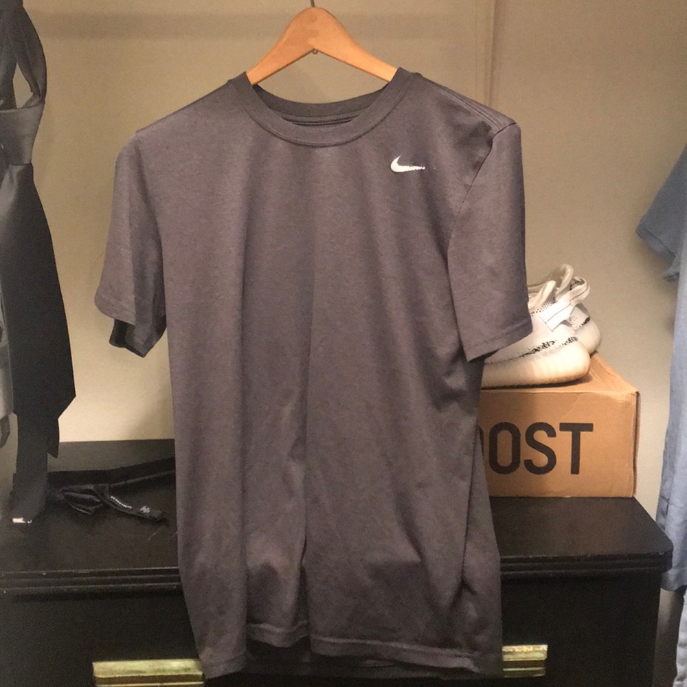 Nike Dri-Fit Smoke Grey T-Shirt