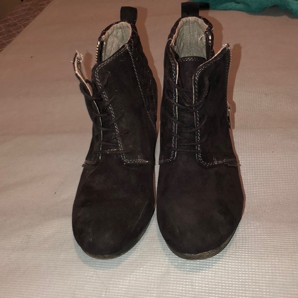 Black wedge boots - Picture 1 of 4