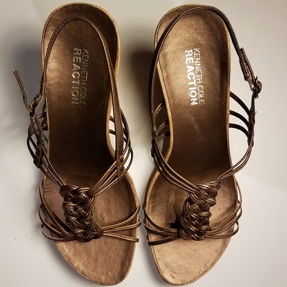 Kenneth Cole bronze wedges