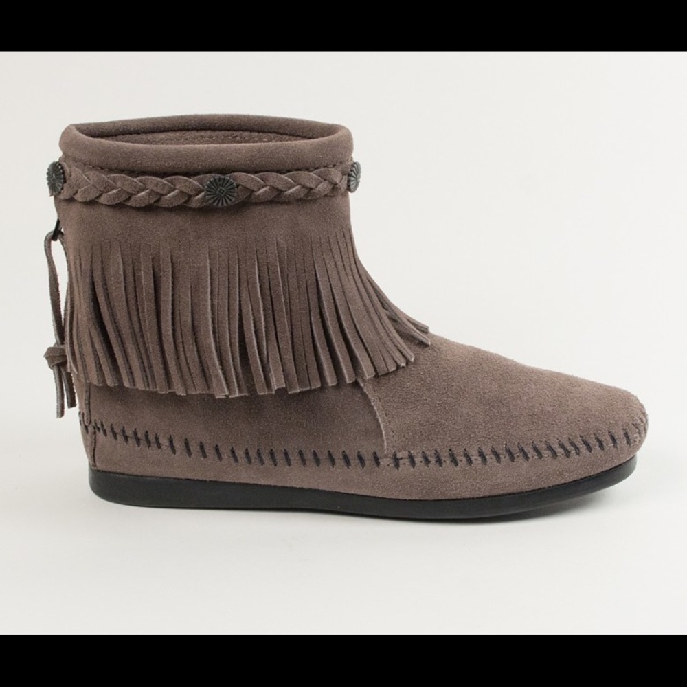 Minnetonka Hightop Grey Fringe Bootie