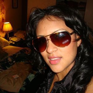 Meet your Posher, Vicky