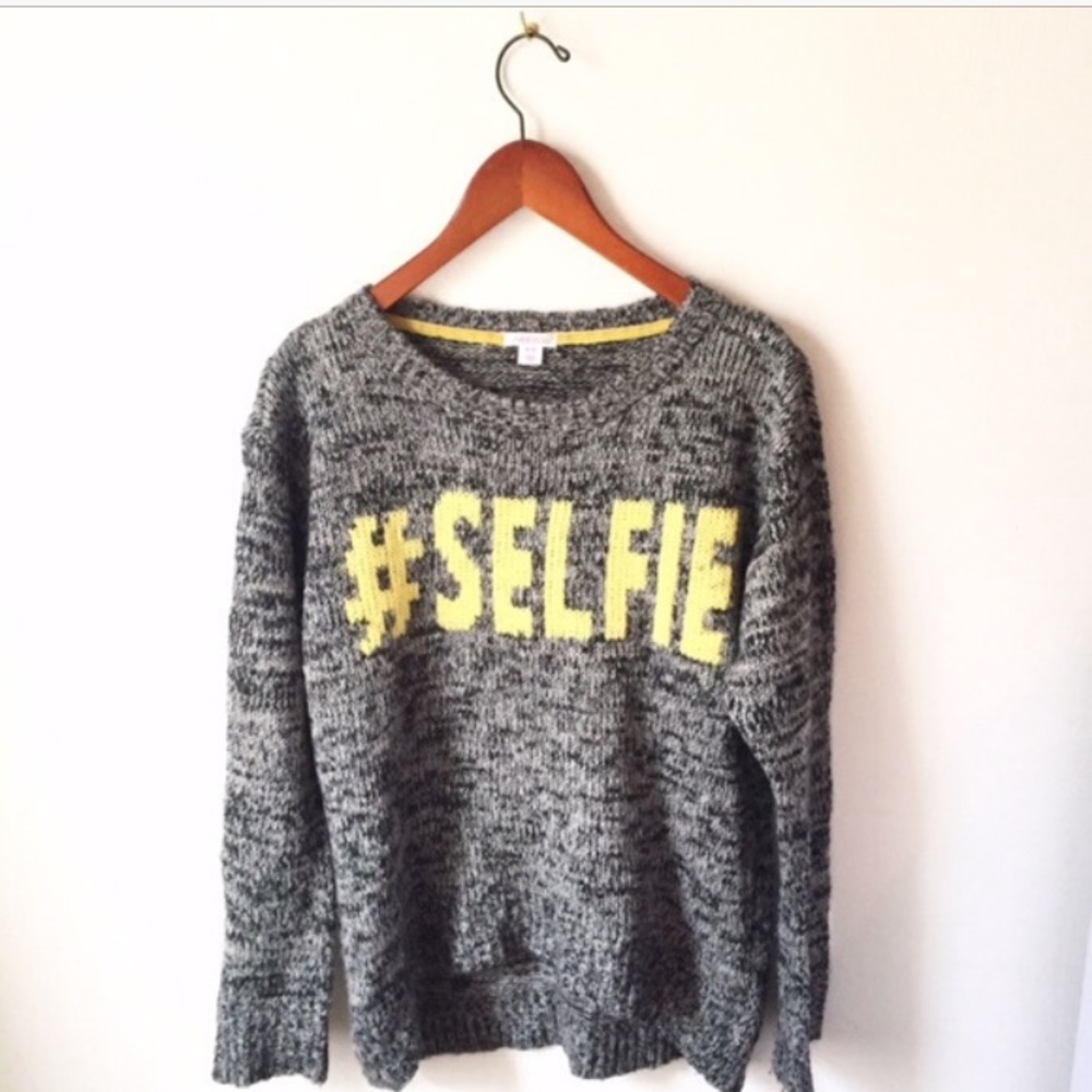 #SELFIE sweater