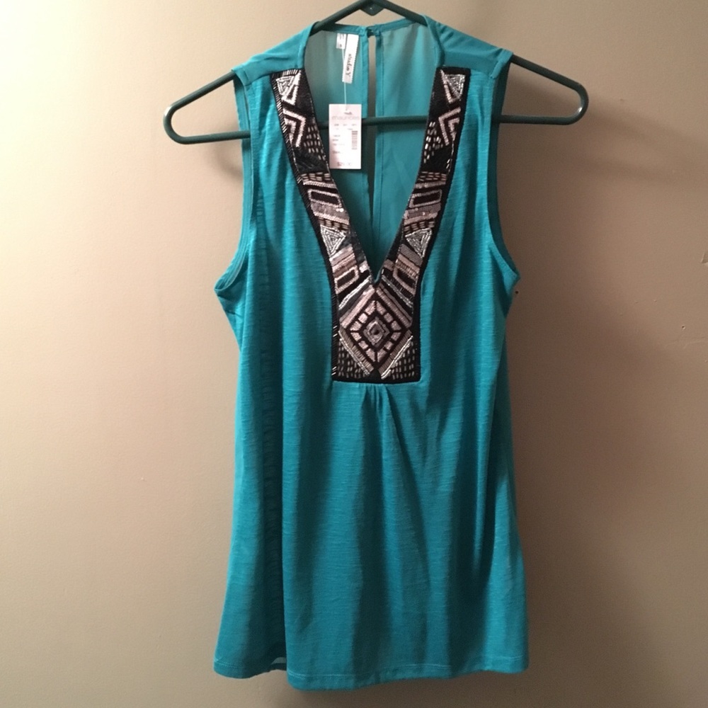 NWT! Beaded Neckline Tank