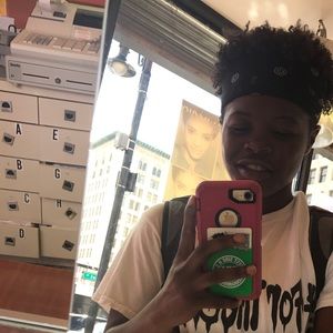 Meet your Posher, Kiara