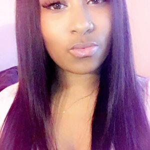 Meet your Posher, Ariell