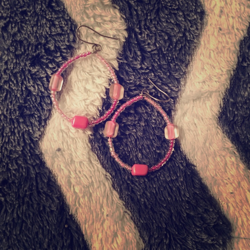 🍍Pink Round Beaded Dangle Earrings