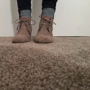Tom heeled booties